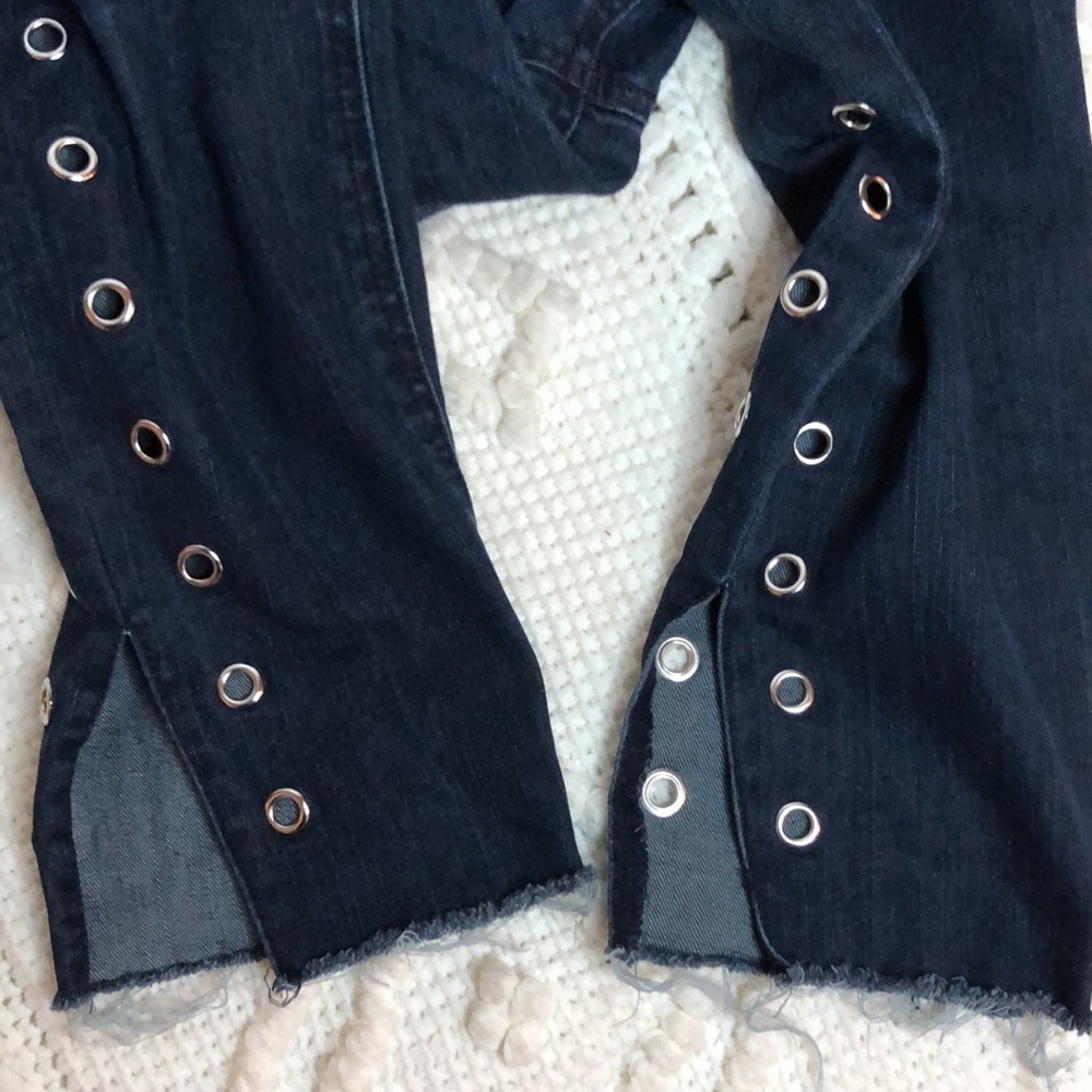 Seven7 Dark Wash Mid Rise Grommet Detail Split Hem Ankle Skinny Jeans Denim 10 - Picture 11 of 11